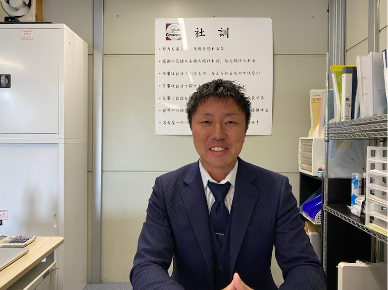 シンク社の独自システムで業務を一元管理し、在庫管理や事務作業が効率化